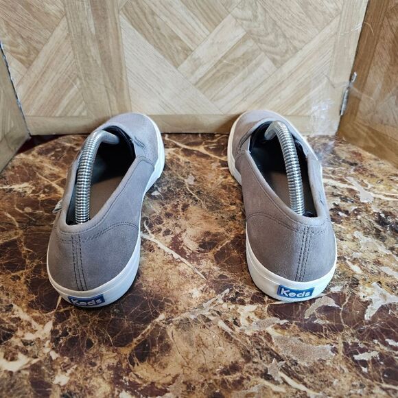 Keds women's low slip-on gray shoes size 10. 412 - Picture 3 of 11
